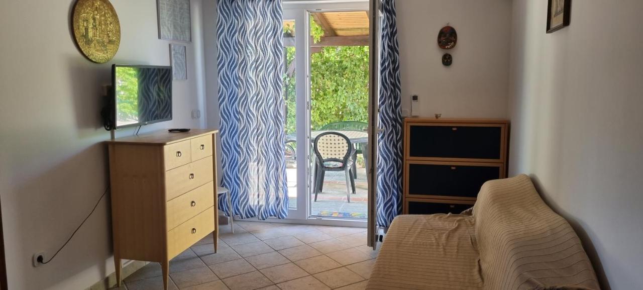 Apartmani Karla Башка Экстерьер фото